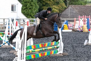 Class 6 - Fences not above 2'9